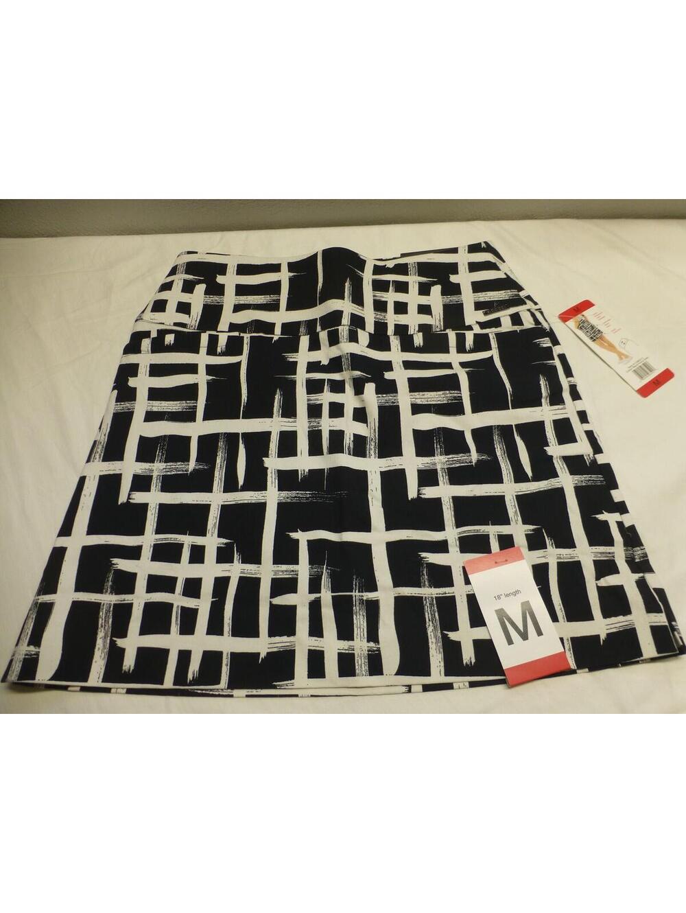 S.C. & CO. Women's Black Ivory Grid Skort Skirt M 18" Length 360 Tummy ControlG5